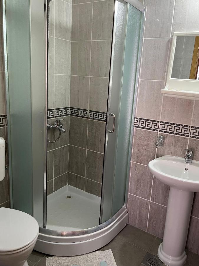Apartmani Goran I Jelena Zec Budva Buitenkant foto
