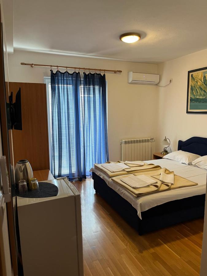 Apartmani Goran I Jelena Zec Budva Buitenkant foto